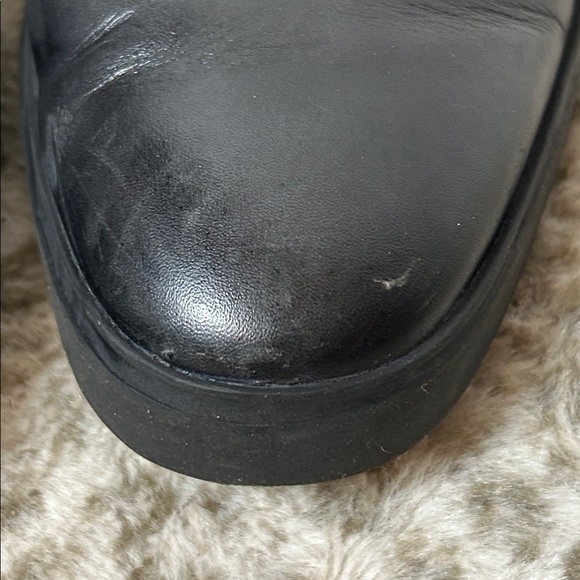 Johnston & Murphy, black leather, tru foam hybrid, casual dress shoes size 11 main image 4